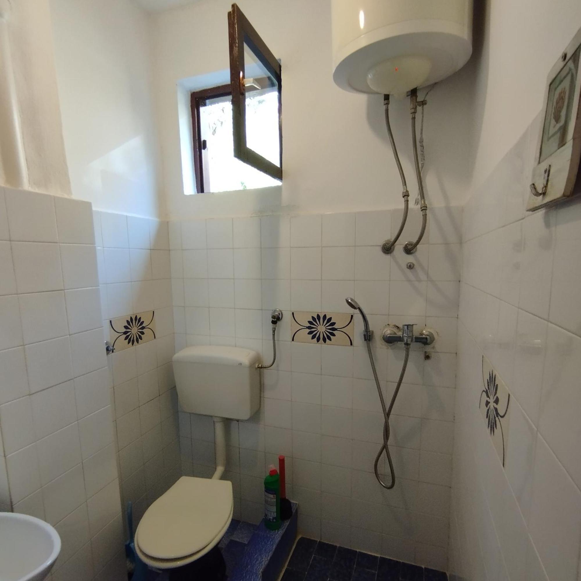 Apartmani Lovor แฮร์เซ็ก-โนวี ภายนอก รูปภาพ